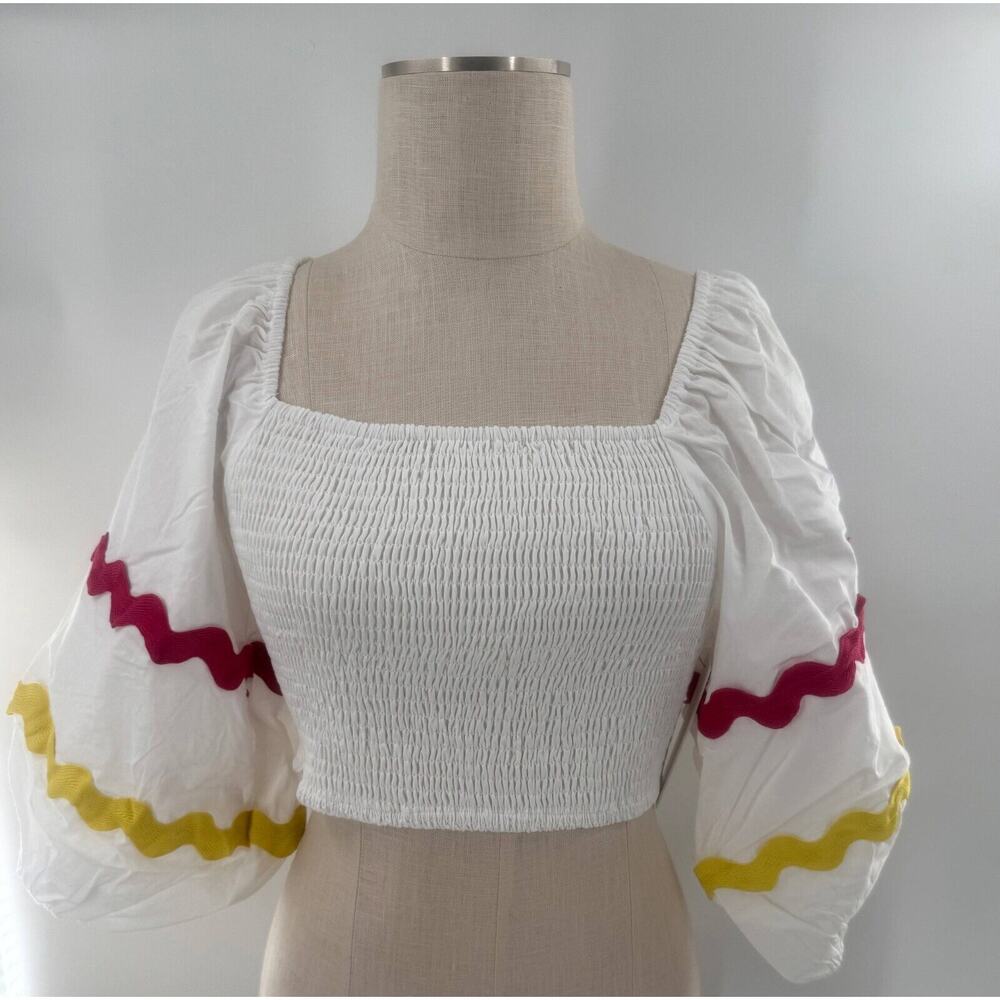 Palms Away Look Again Crop Top Womens Small White Puff Sleeve Square Neck Size M